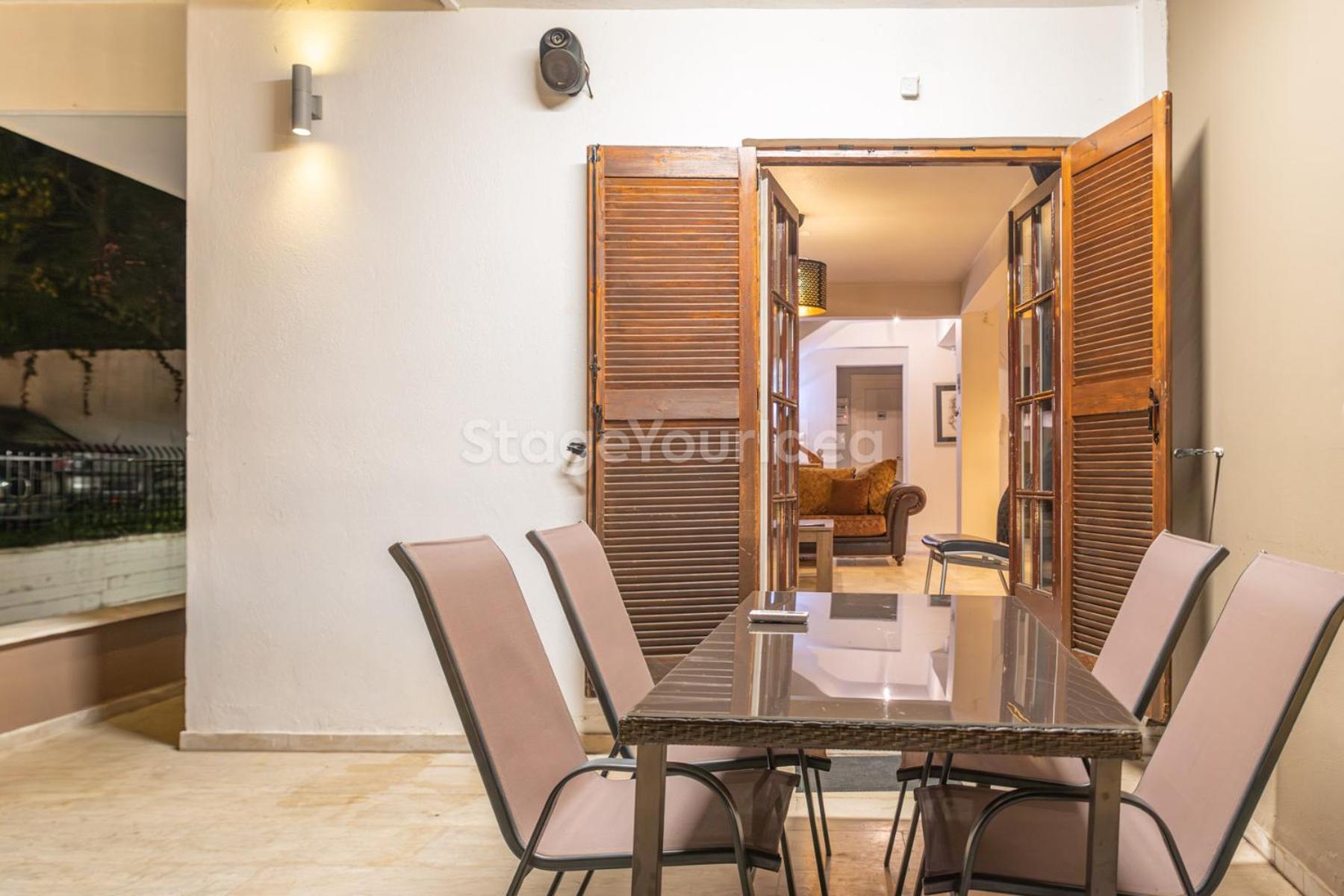 Τraditional Fully Detached Villa On A Luxurious Hillock Of Thessaloniki With Its Own Garden Also For Family & Wedding Gatherings For 10 To 25 People Only 15 Minutes From Airport Екстер'єр фото